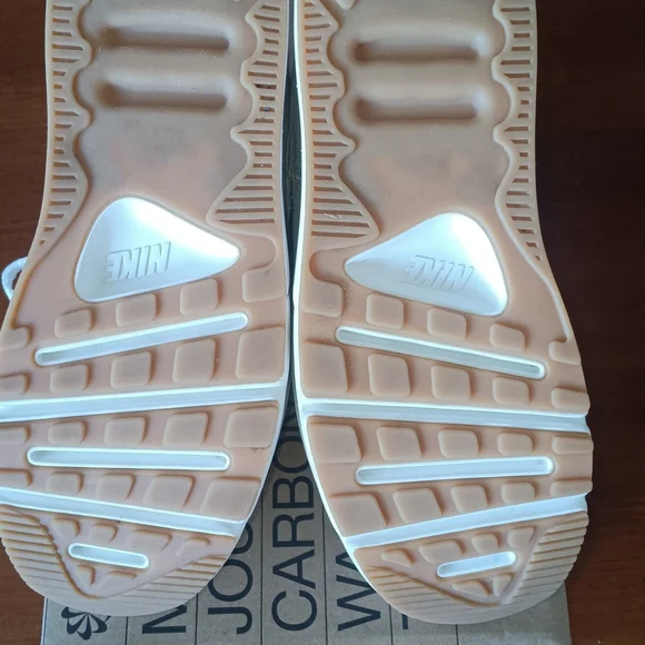 Nike White Sneakers - Picture 9 of 10